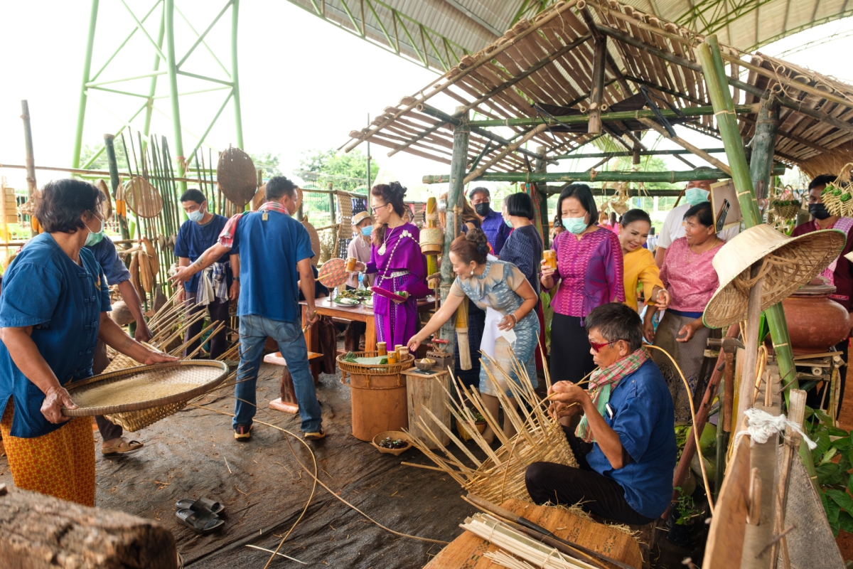 โครงการรักษ์ภูมิปัญญาท้องถิ่นตำบลลำเพียก ประจำปีงบประมาณ 2565